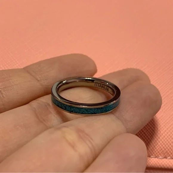 Turquiose inlay ring - size 6 - Picture 2 of 3
